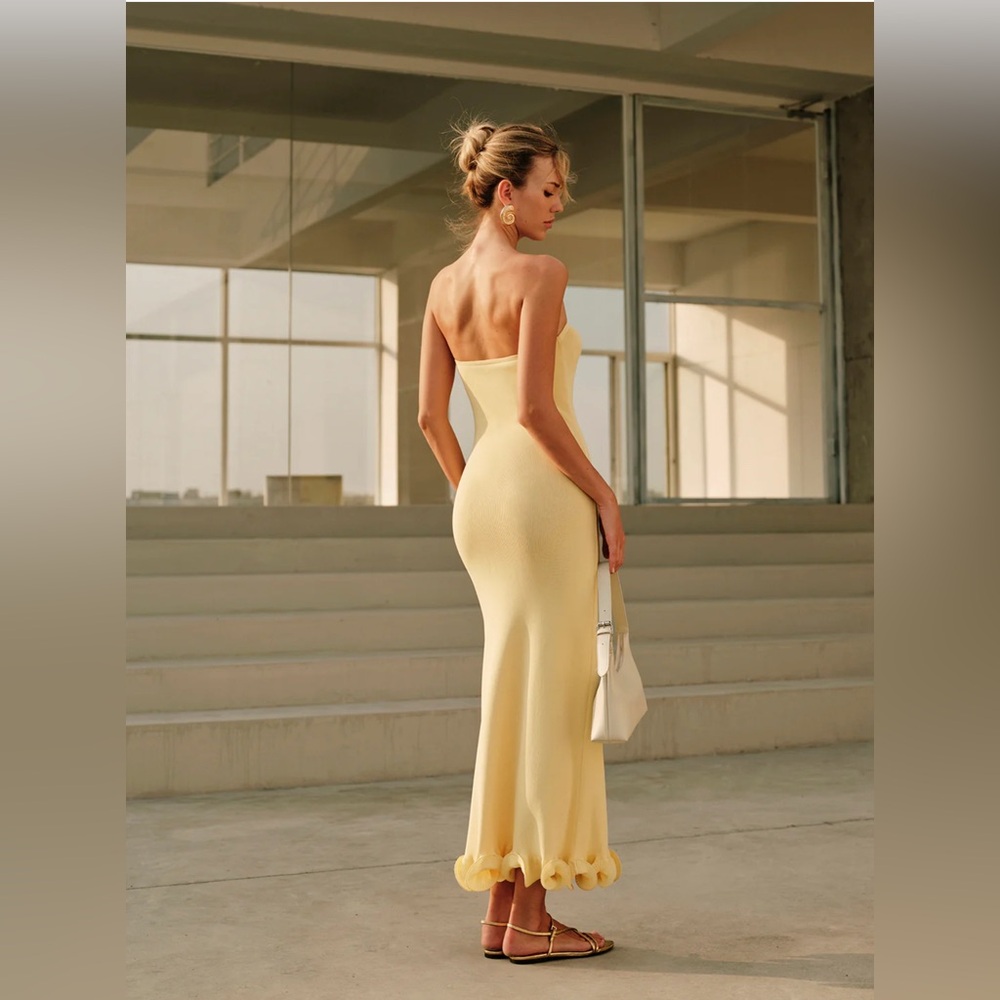 Commense Yellow Strapless Sheath Dress - Picture 2 of 3